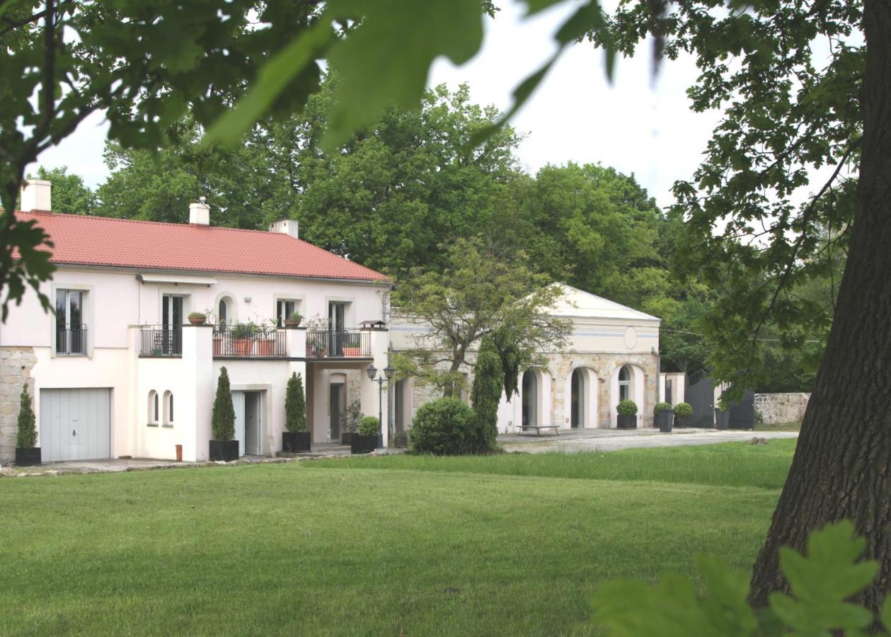 Lazurowa Prowansja - Agroturystyka Villa Toscana Boleslawiec  Exteriör bild